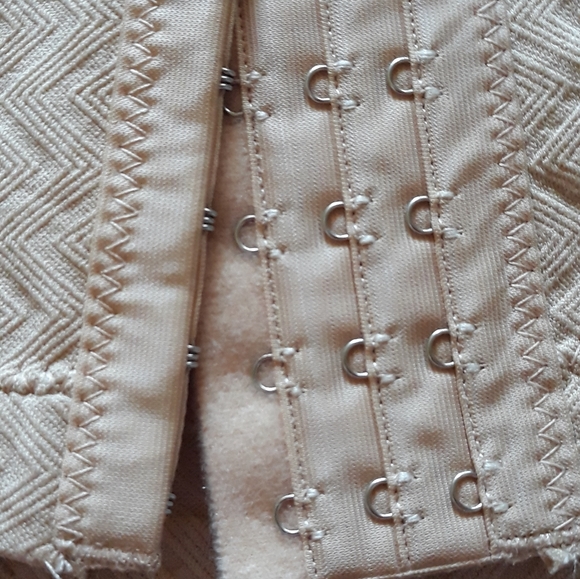 Thong Waist Trainer Tummy Control - Picture 6 of 6